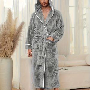 🛁 Men's Luxury Robe -- Black Fleece with a Color-Coordinated Design
